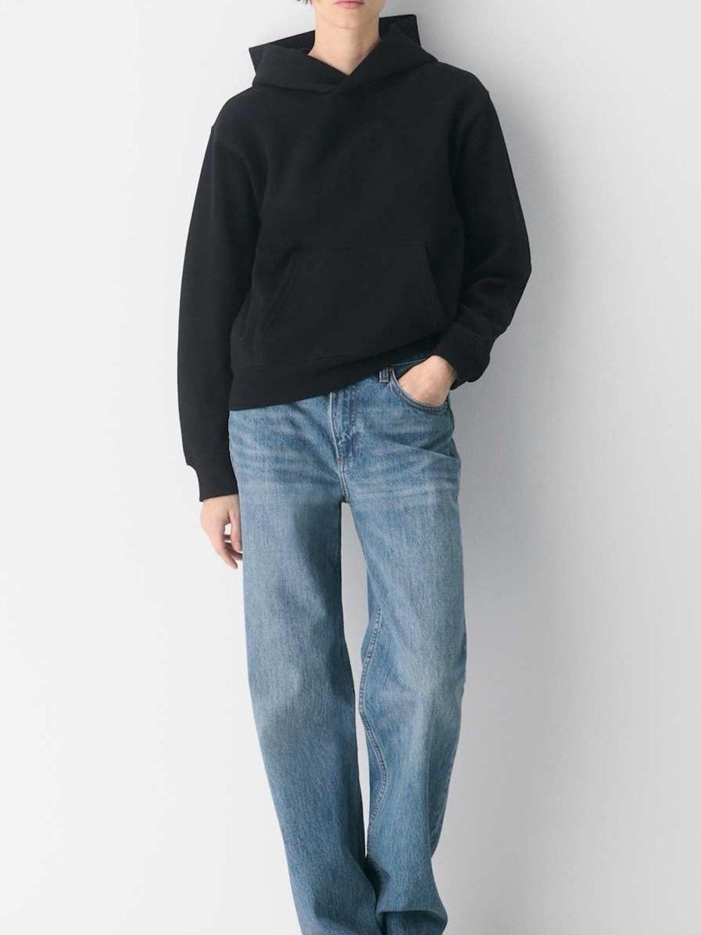 Aritzia Cozy Sweatfleece Perfect Hoodie
Size L